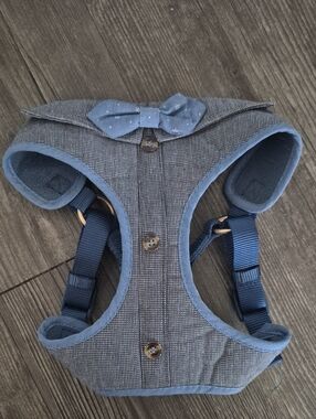 NWOT !Top Paw Bow-Tie Harness Vest - Cute Comfort -NWOT